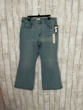 Universal Thread Medium Wash High-Rise Wide Leg Jeans